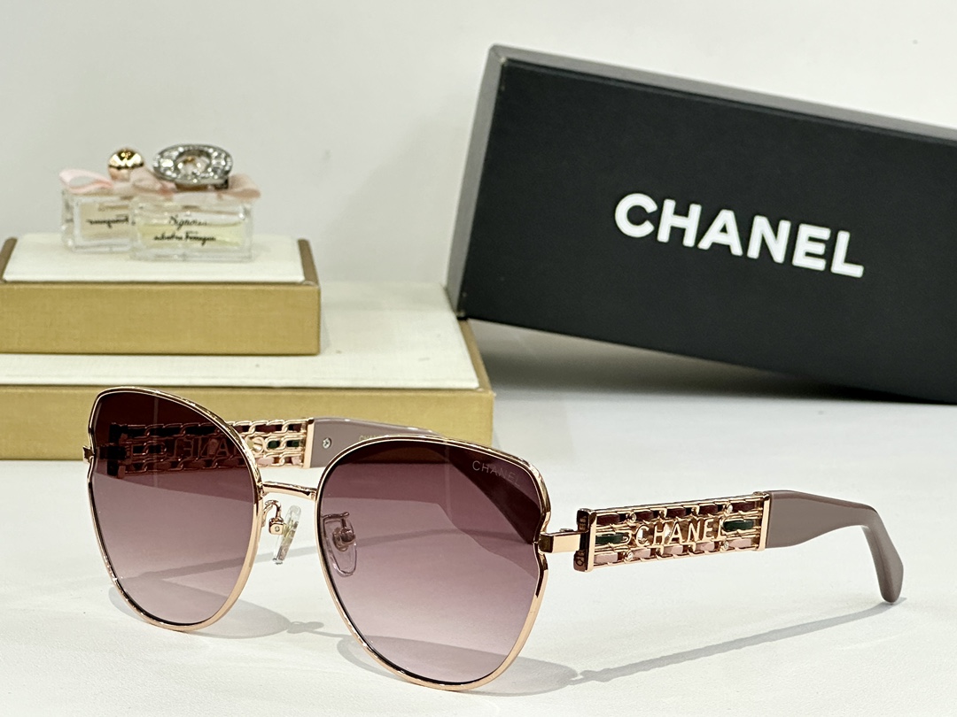  CHANEL
MOD：CH8055
Size：55口19-140
