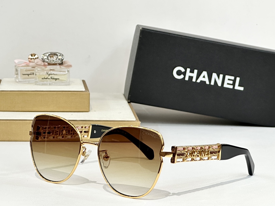  CHANEL
MOD：CH8055
Size：55口19-140
