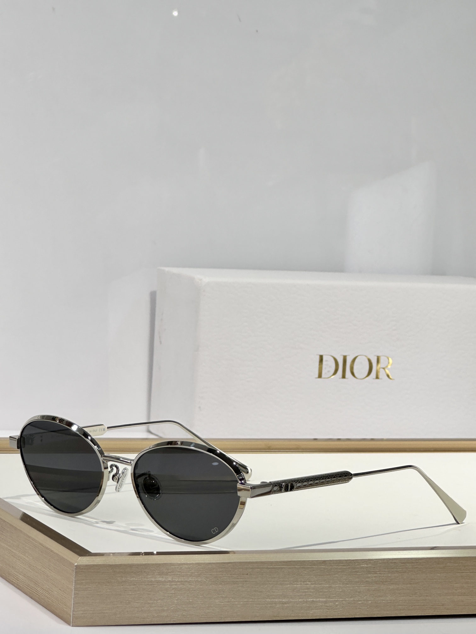  DIOR
MOD：DiorCanngeR1U
Size：53口16 140
