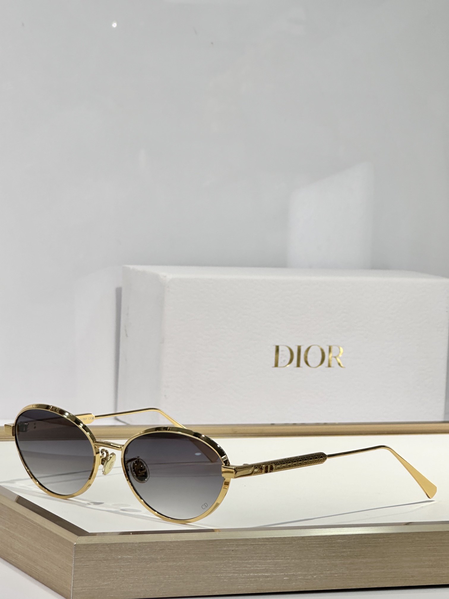  DIOR
MOD：DiorCanngeR1U
Size：53口16 140
