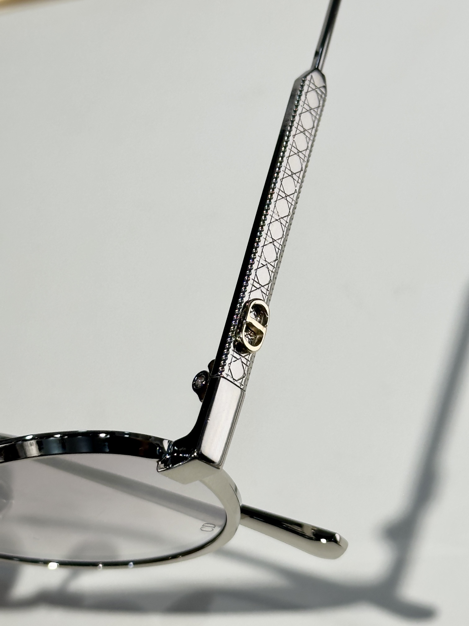  DIOR
MOD：DiorCanngeR1U
Size：53口16 140
