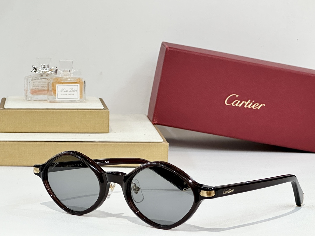 Cartier
MOD：CT0540S
Size：145

变色：