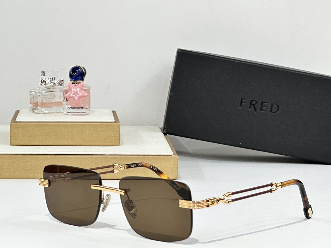 FRED
MOD：FG40040U
Size：58口17 145
 
变色：

