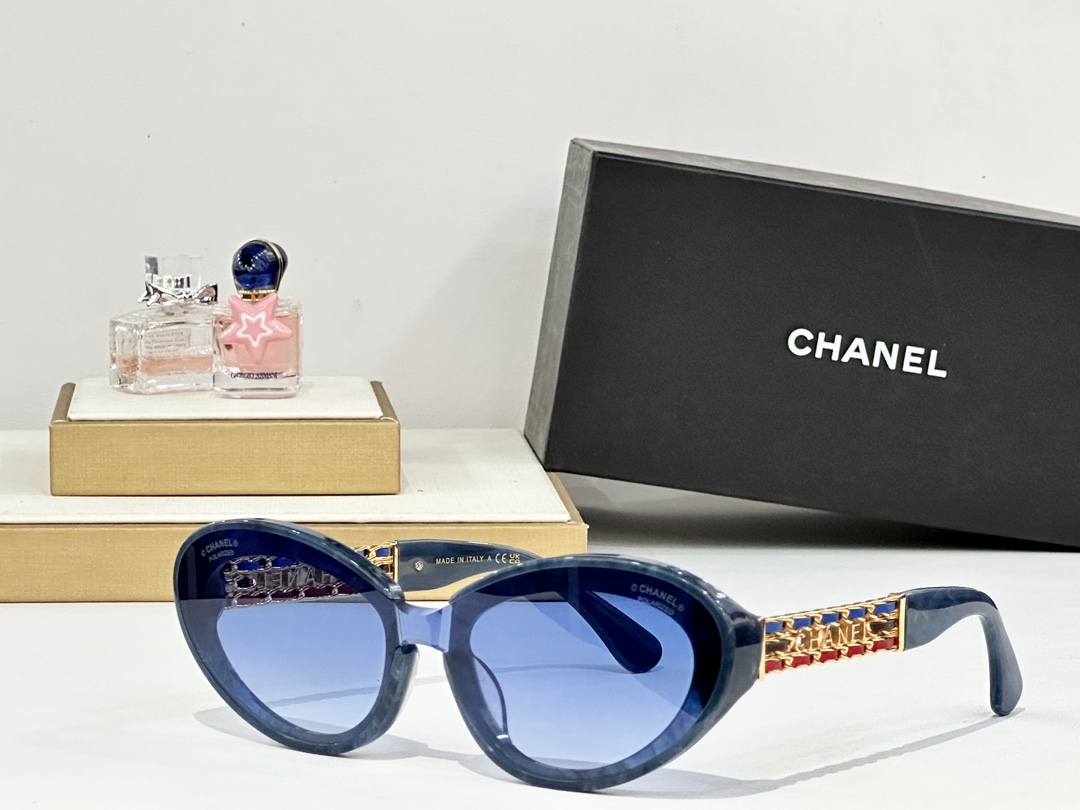  CHANEL
MOD：CH5537Q
Size：54口19 143
