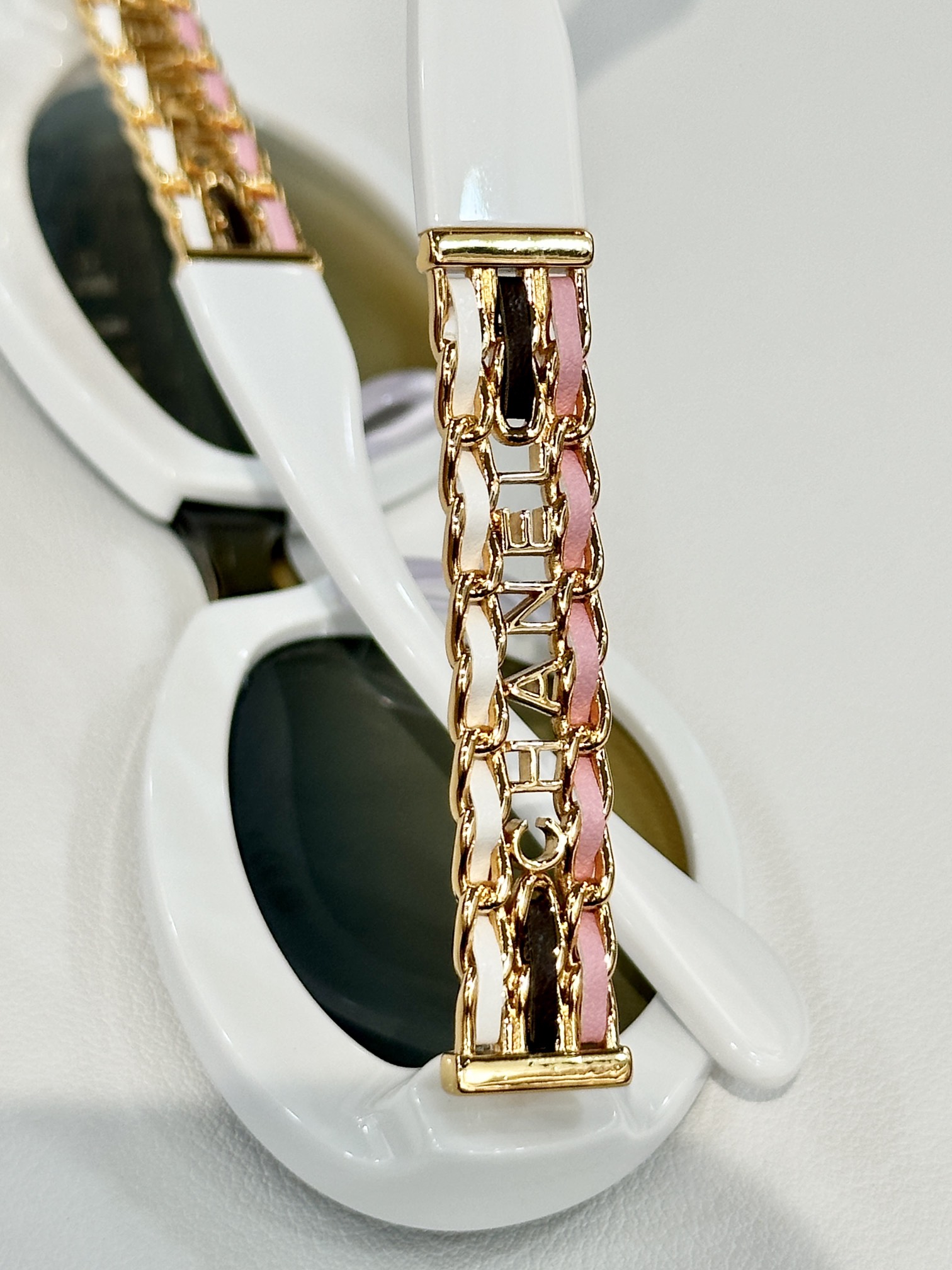  CHANEL
MOD：CH5537Q
Size：54口19 143
