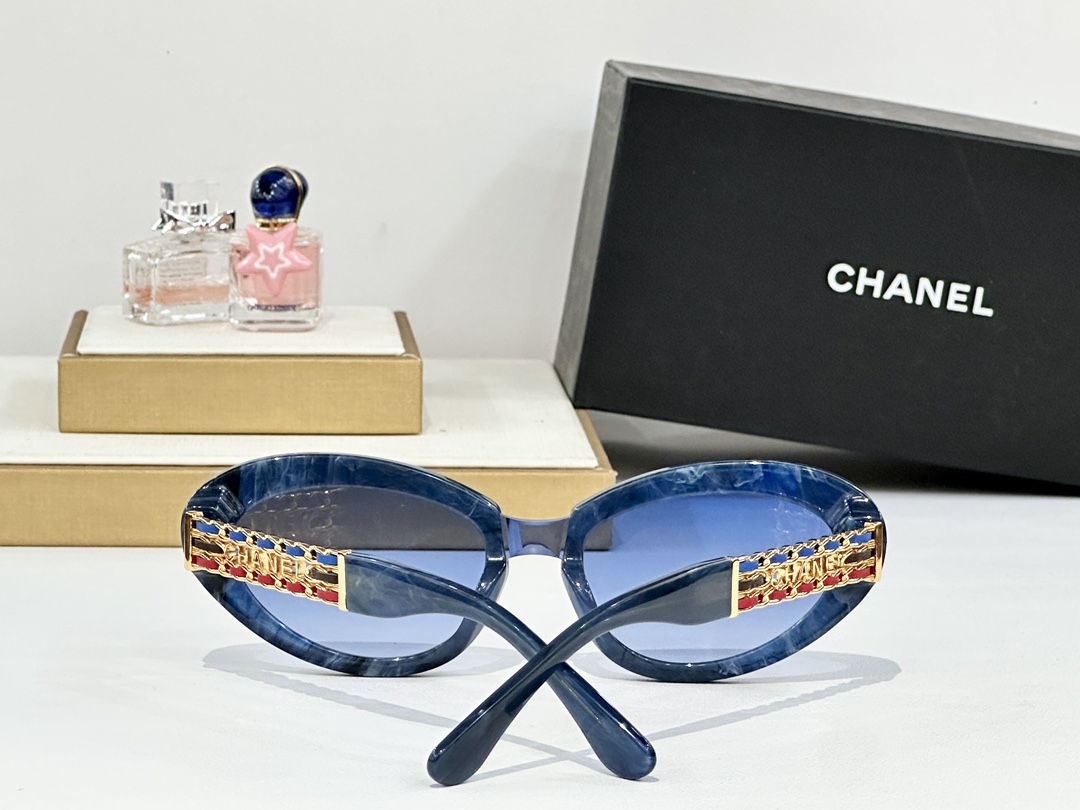  CHANEL
MOD：CH5537Q
Size：54口19 143
