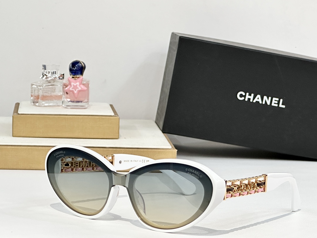  CHANEL
MOD：CH5537Q
Size：54口19 143

