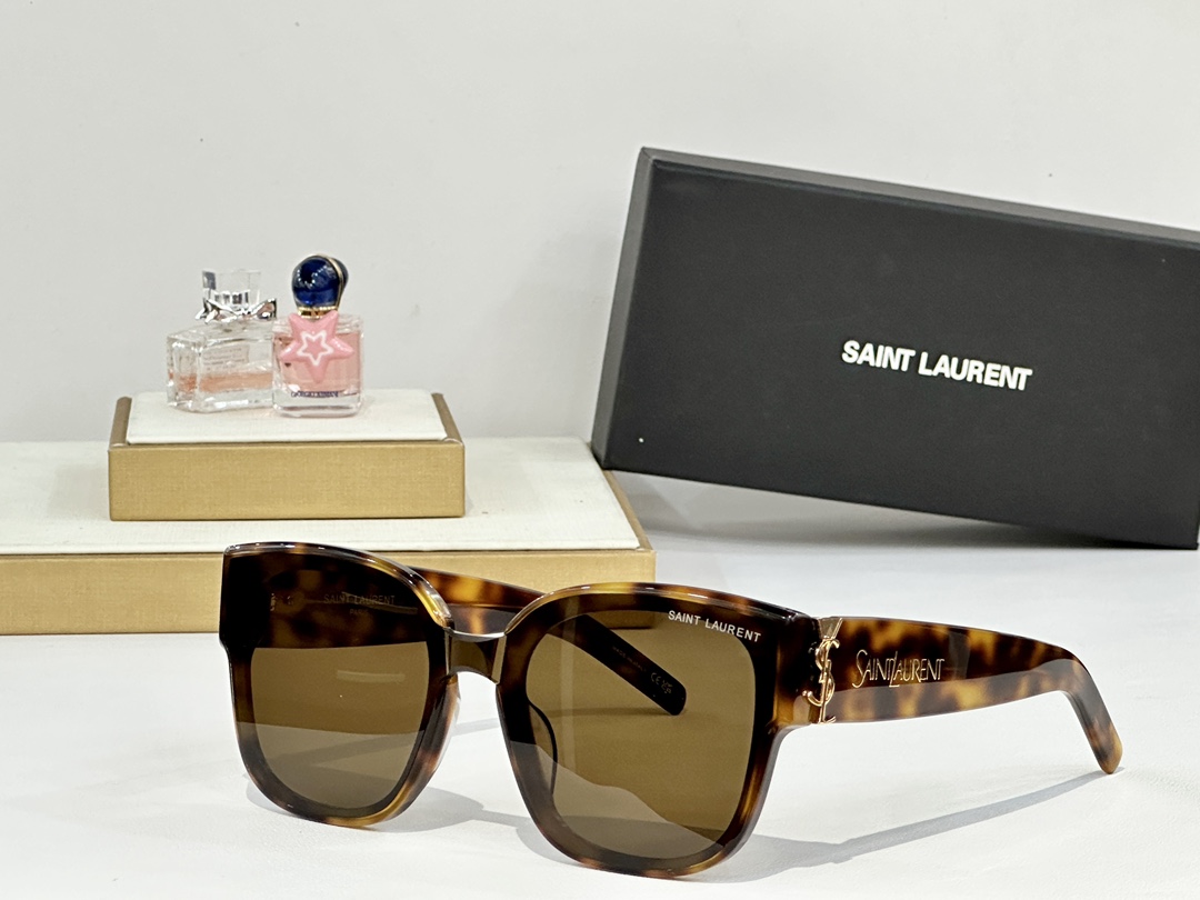  SAINT LAURENT
MOD：SL M255
Size：54口24 145

