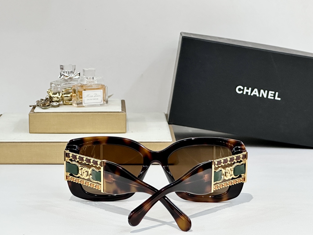  CHANEL
MODEL：CH5537Q
SIZE：65口12 140
