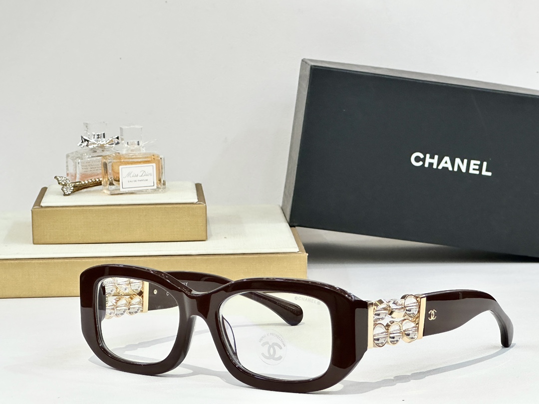  CHANEL
MODEL：5542 
SIZE：52口20-140

