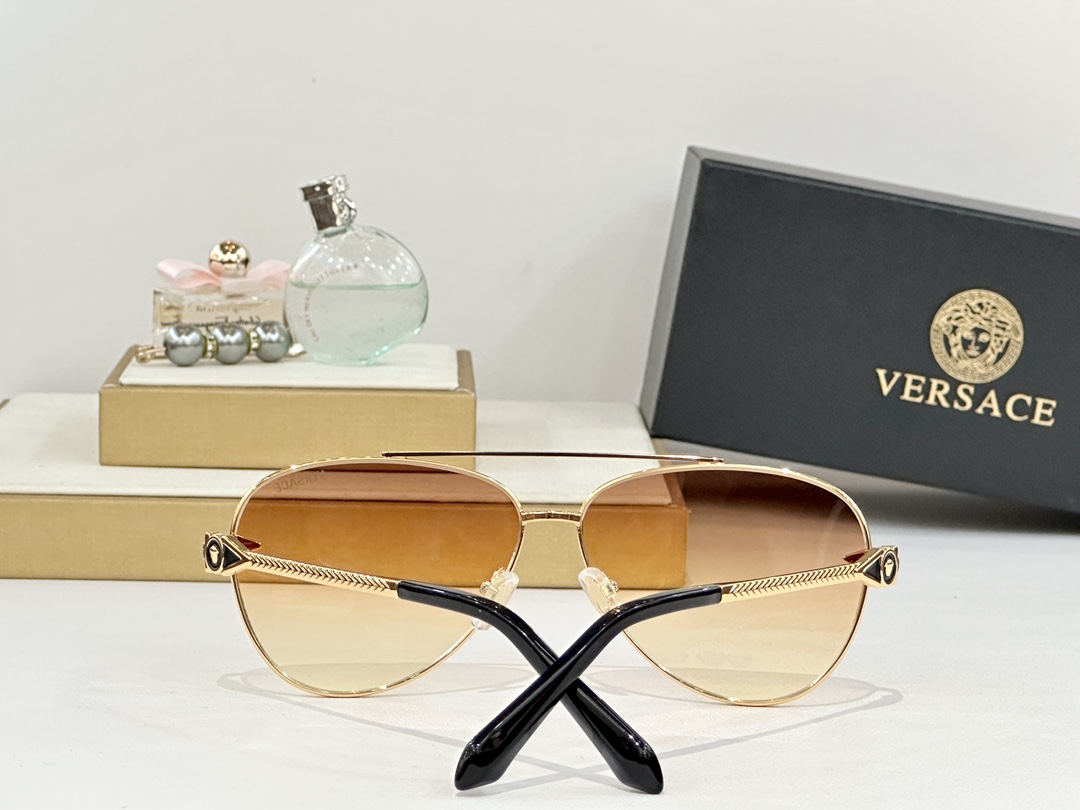  VERSACE
MOD：VE2283
Size：61口12 145
