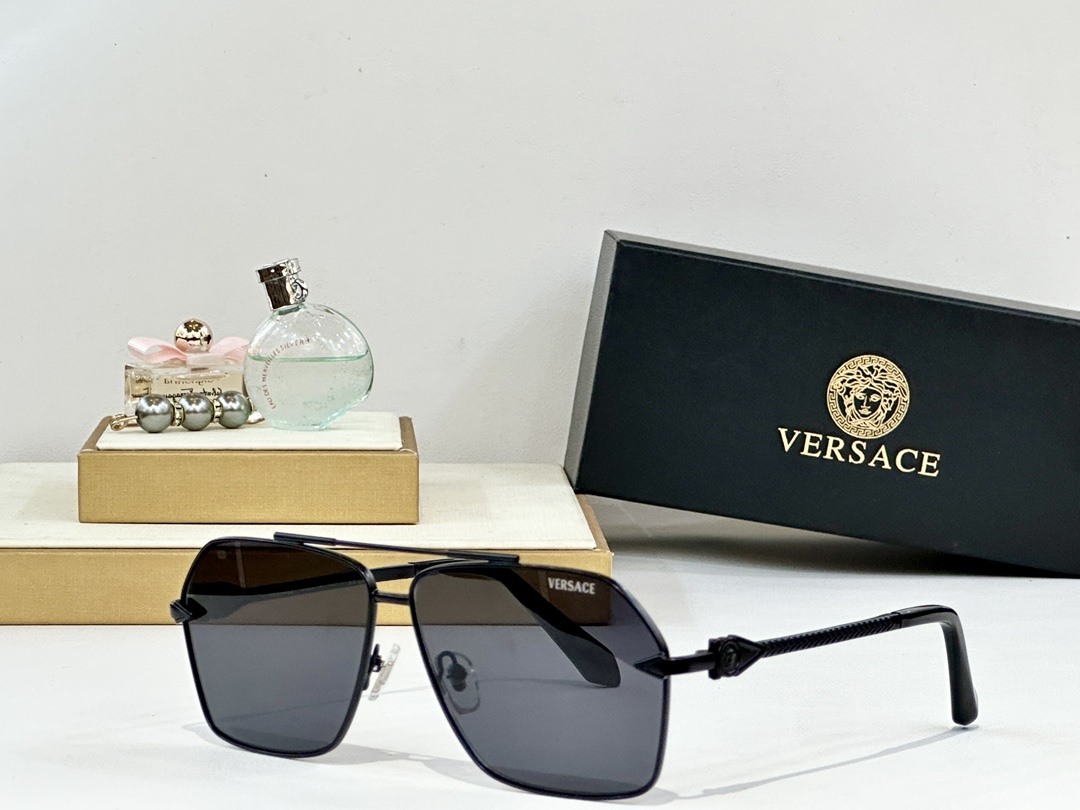  VERSACE
MOD：VE2284
Size：62口11 145
