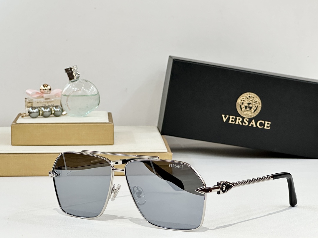  VERSACE
MOD：VE2284
Size：62口11 145
