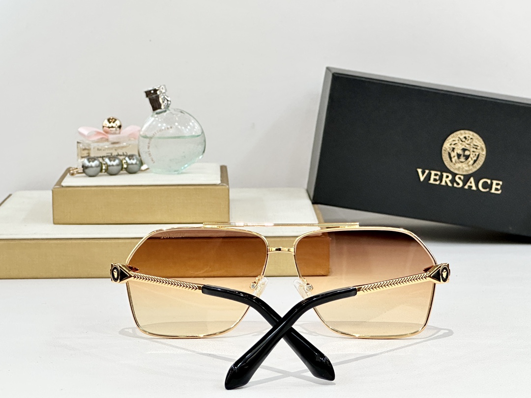  VERSACE
MOD：VE2284
Size：62口11 145
