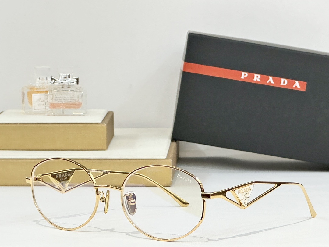  Prada 
MOD：SPR60Y 
size 57口18−140
