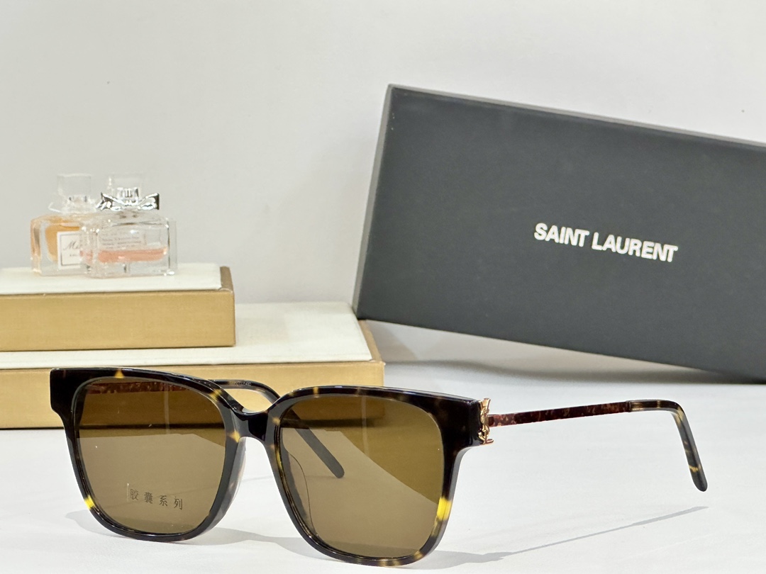  SAINT LAURENT
MOD：SLM480 
SIZE54-17-145
