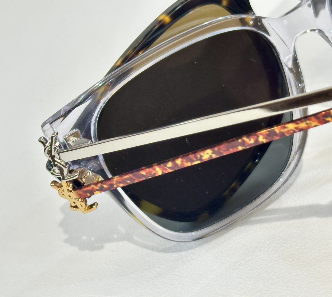  SAINT LAURENT
MOD：SLM480 
SIZE54-17-145
