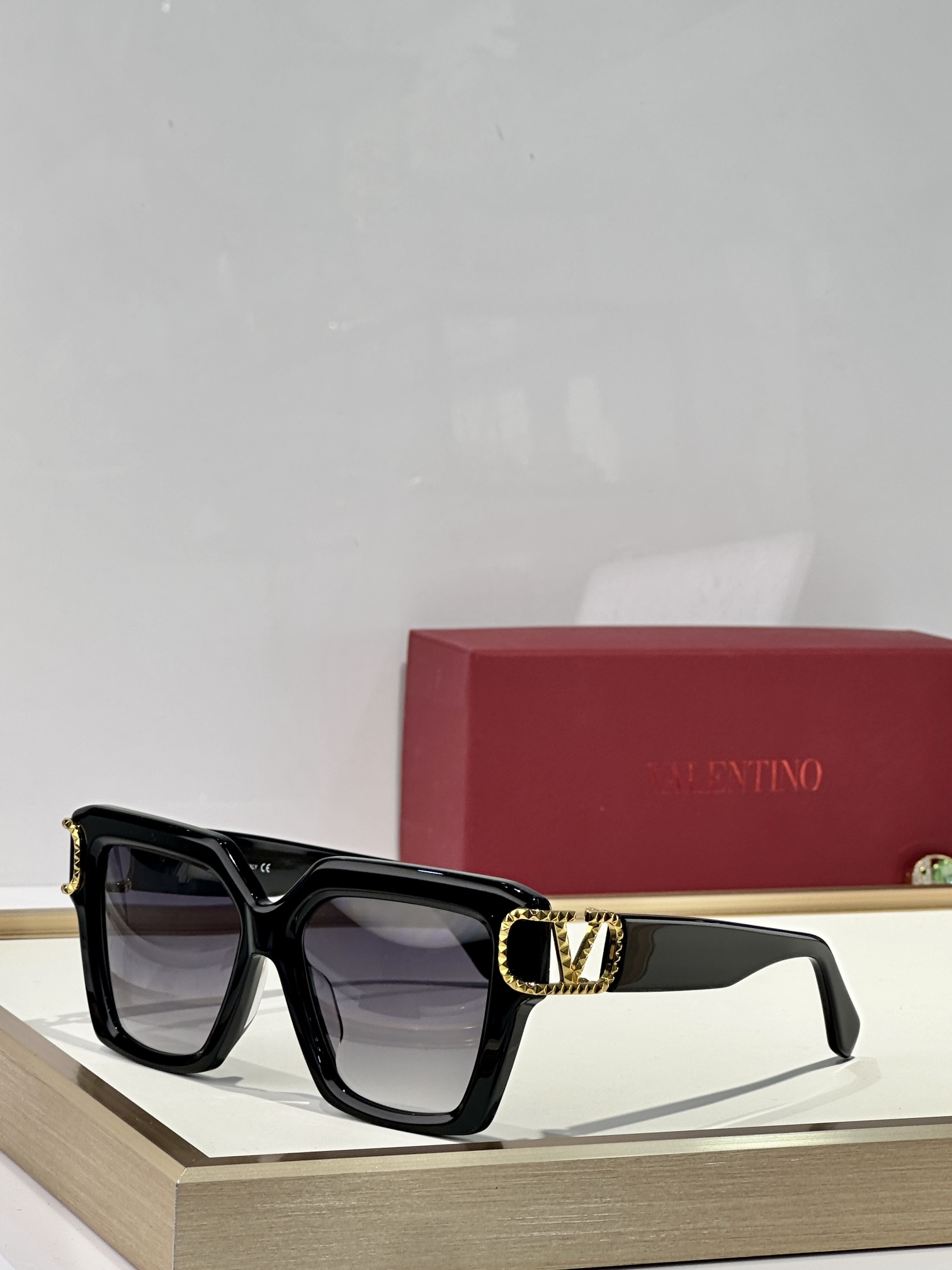  VALENTINO
MODEL：VLS-107A-55
SIZE：55口17-145

