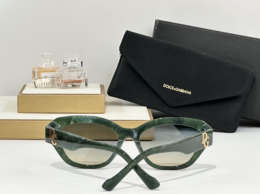  DOLCE & GABBAN*
MODEL：DG6660
SIZE：55口18-145

