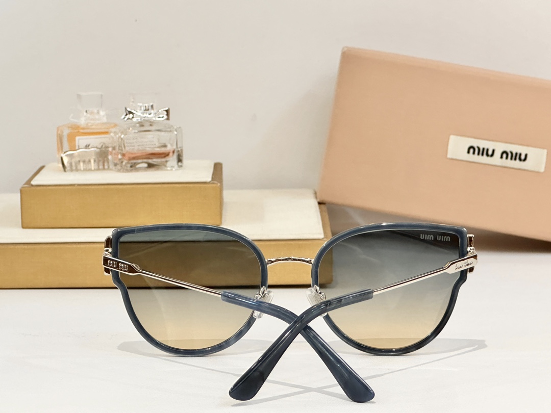  MIUMIU*
MODELMU1472
SIZE56口21-145
