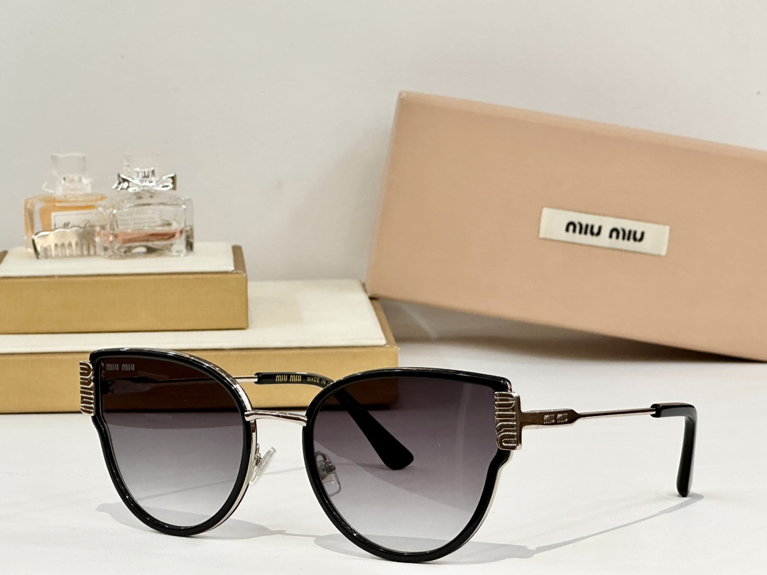  MIUMIU*
MODELMU1472
SIZE56口21-145
