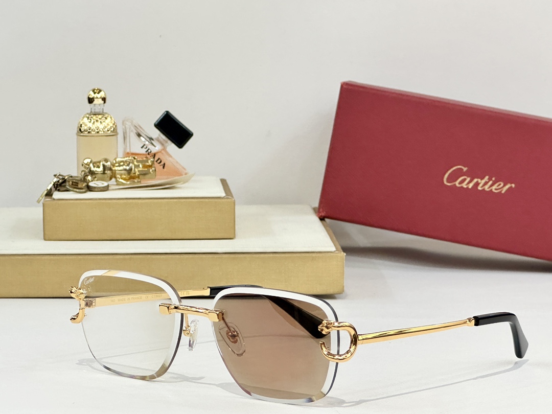 Cartier
MOD：CT8823
Size：59口16 140

变色：