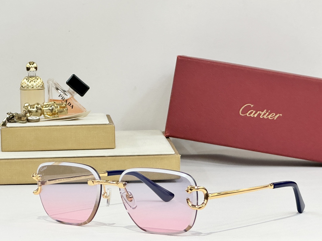 Cartier
MOD：CT8823
Size：59口16 140

变色：