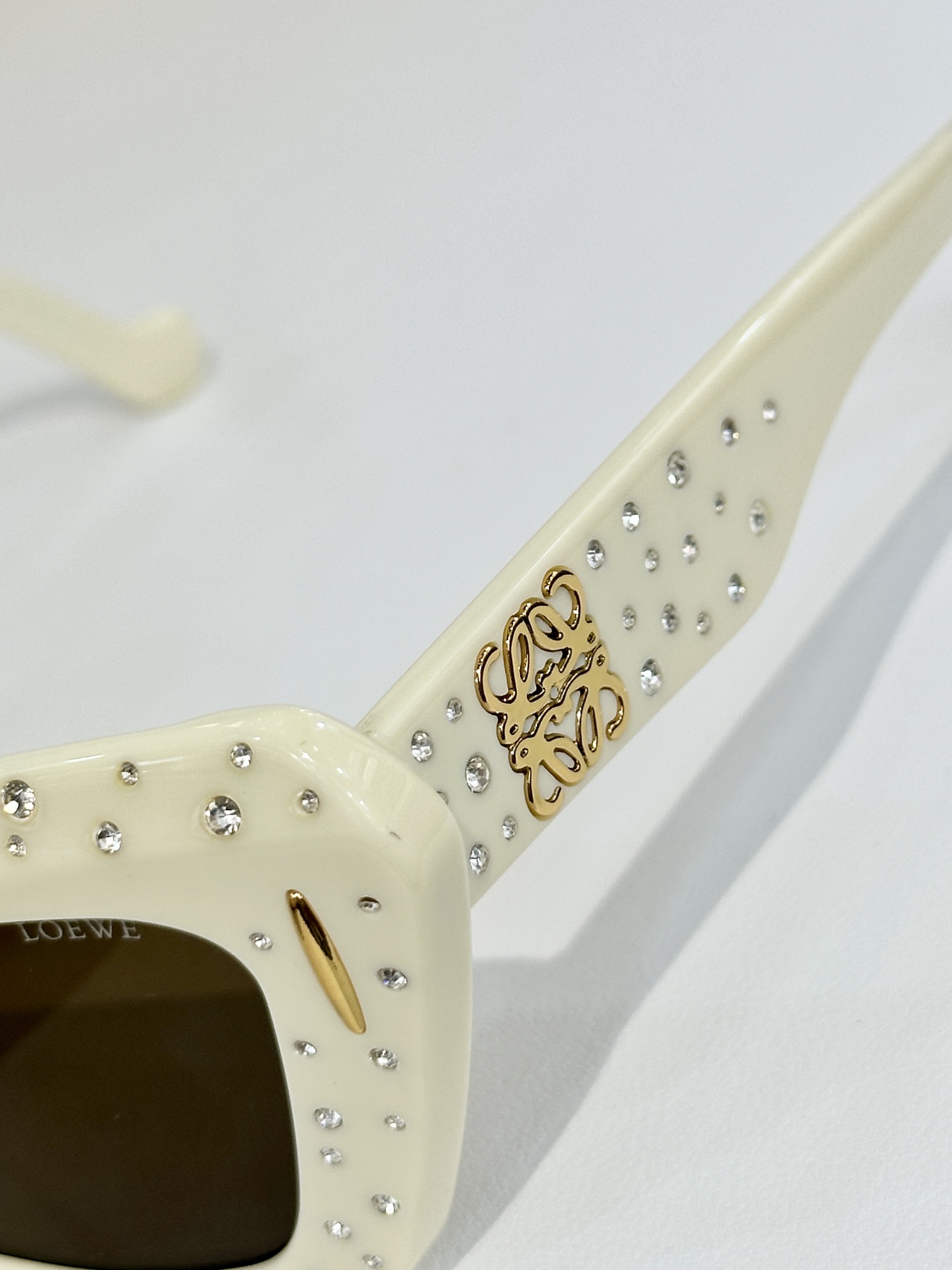 LOEWE
MODEL：LW4116I
SIZE：50口20-145

