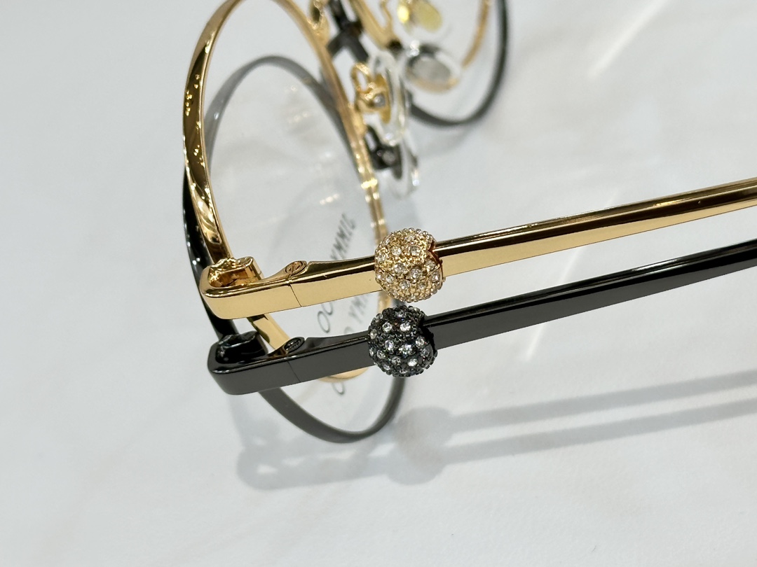  JIMMY CHOO
MOD：JC2004HB
Size：56口18-143
