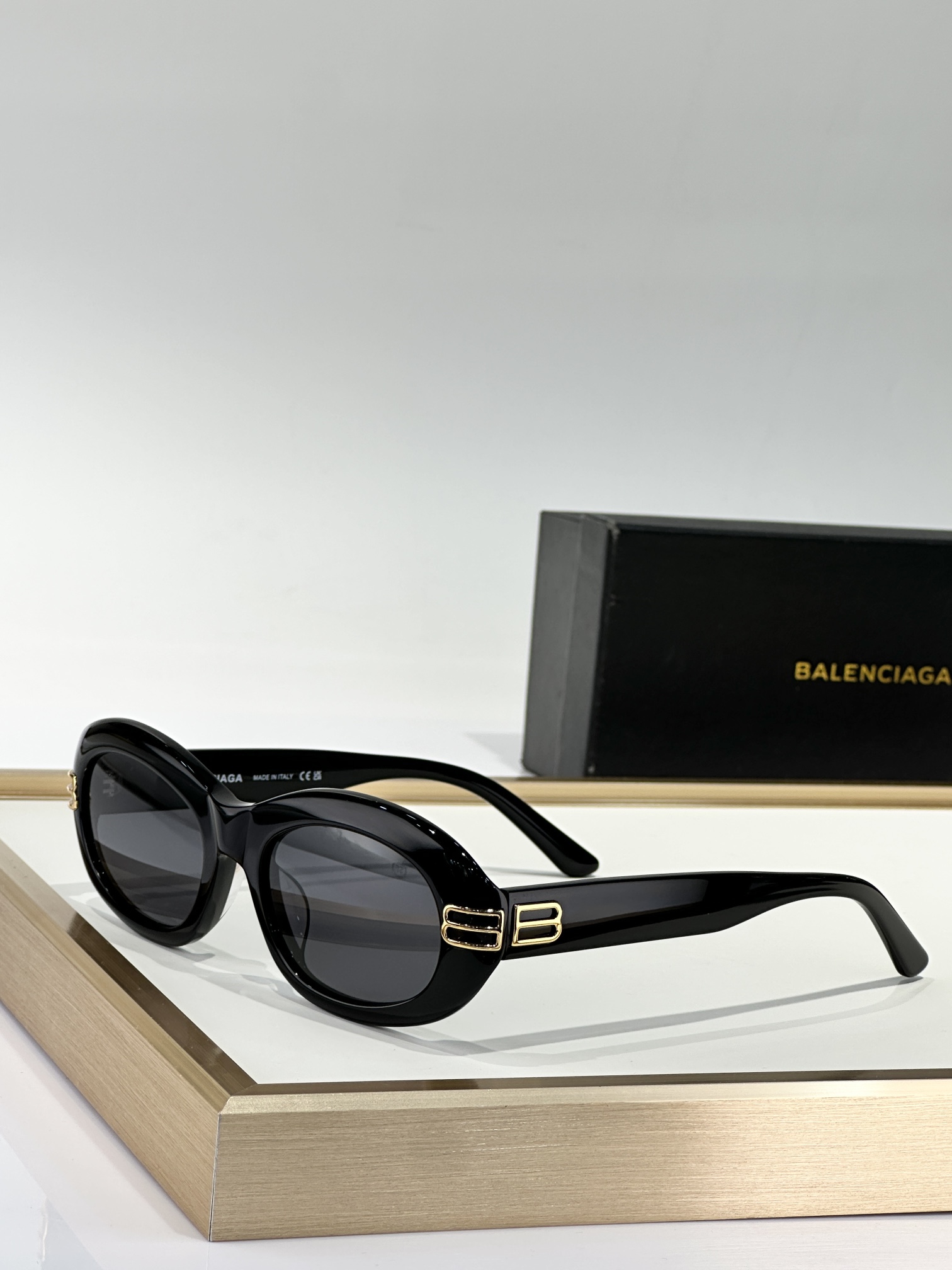  BALENCIAG*
MODEL：BB0431S 
SIZE：54口20-140
