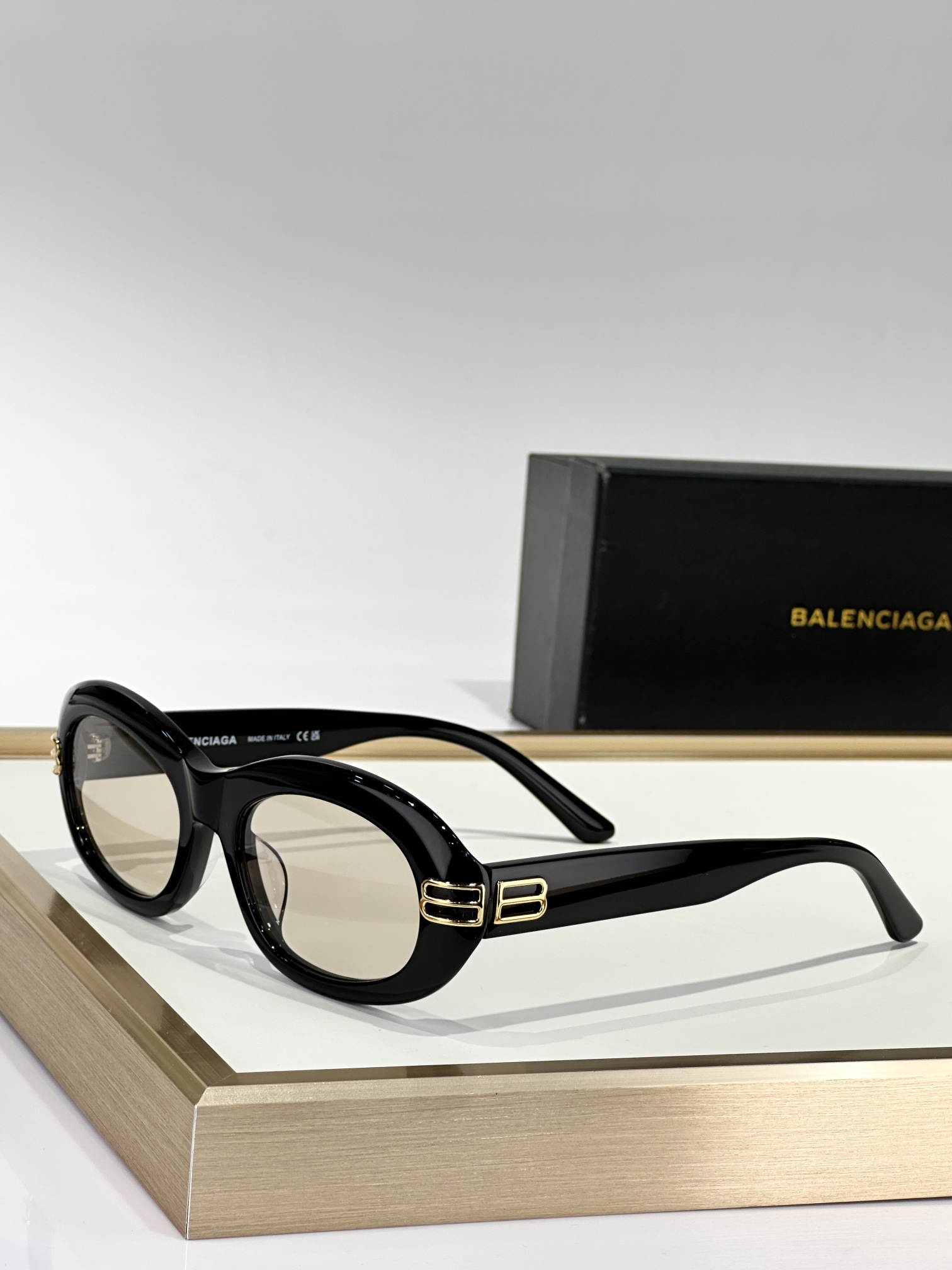  BALENCIAG*
MODEL：BB0431S 
SIZE：54口20-140
