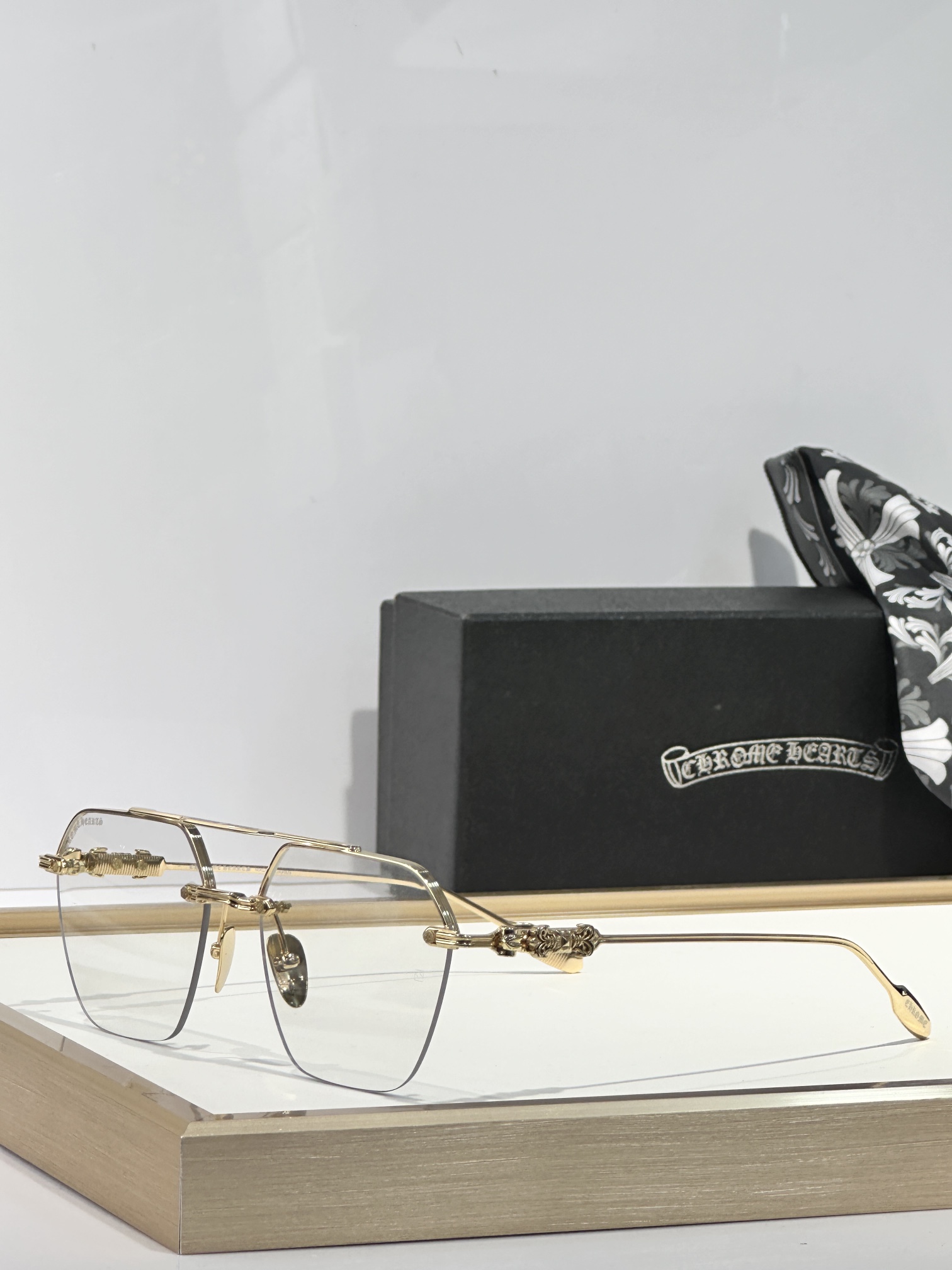  ChromeHearts 
MOD：MGP/GP
Size：58口18-147
