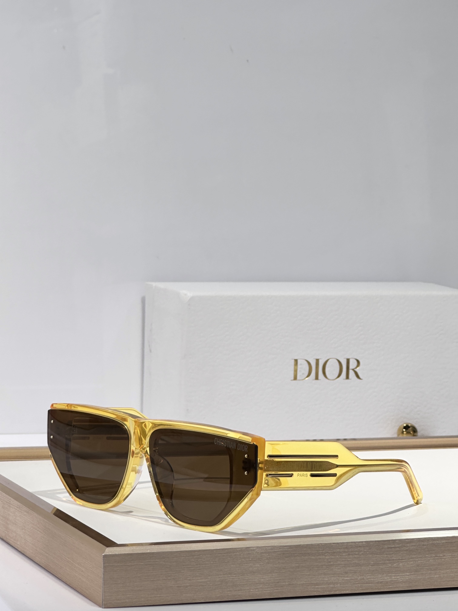  DIOR
MOD：Dior Tribales S15F
Size：66口14 140
