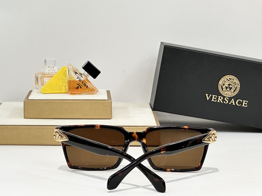  VERSACE
MOD：VE4490U
Size：54口19 140
