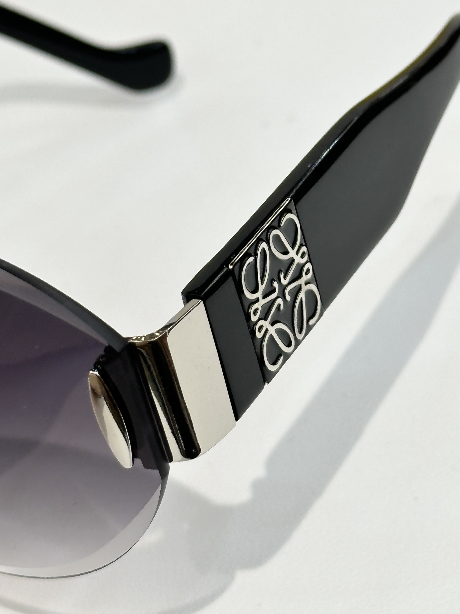  LOEW*
MODEL：LW23089
SIZE：63口15-140
