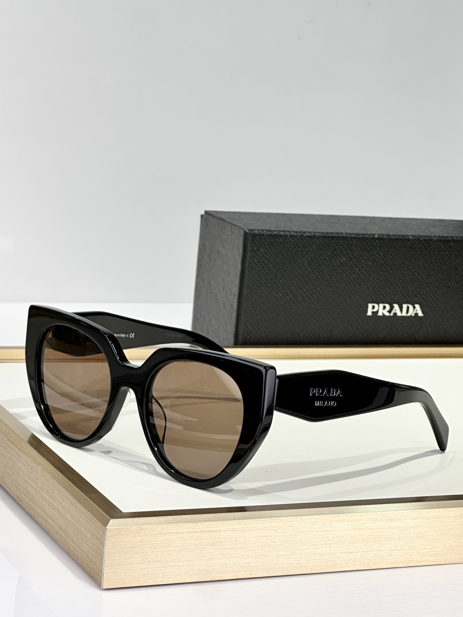  PRADA
MOD：PR14WS
Size：52口20 140
