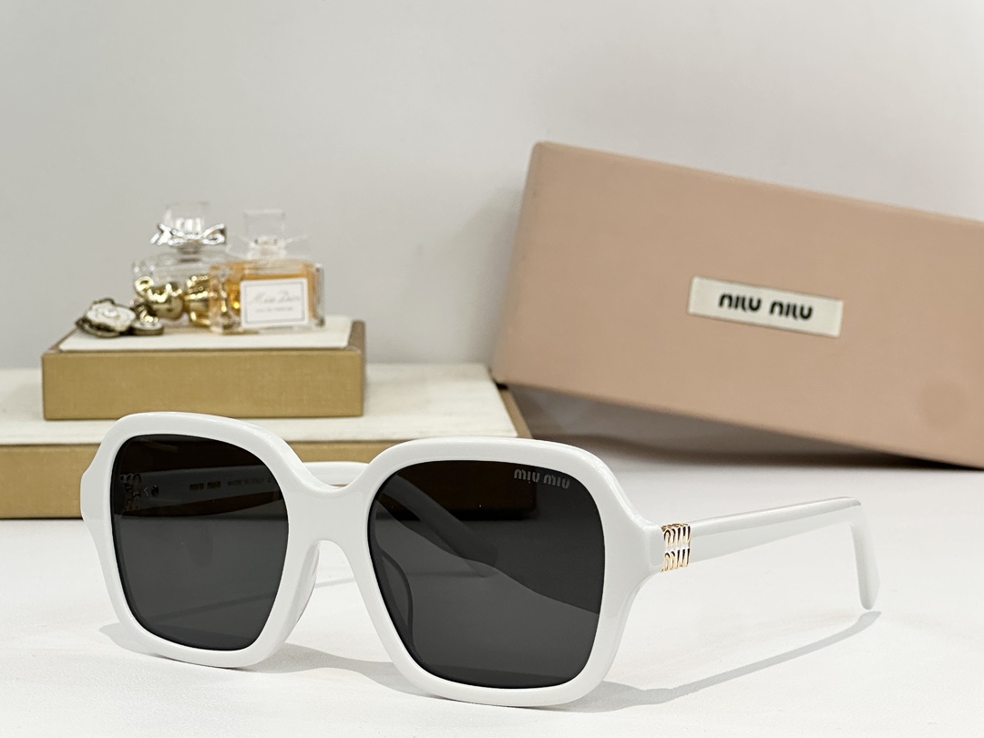  MIU M*
MODEL MU A628S
SIZE：55口19-145
