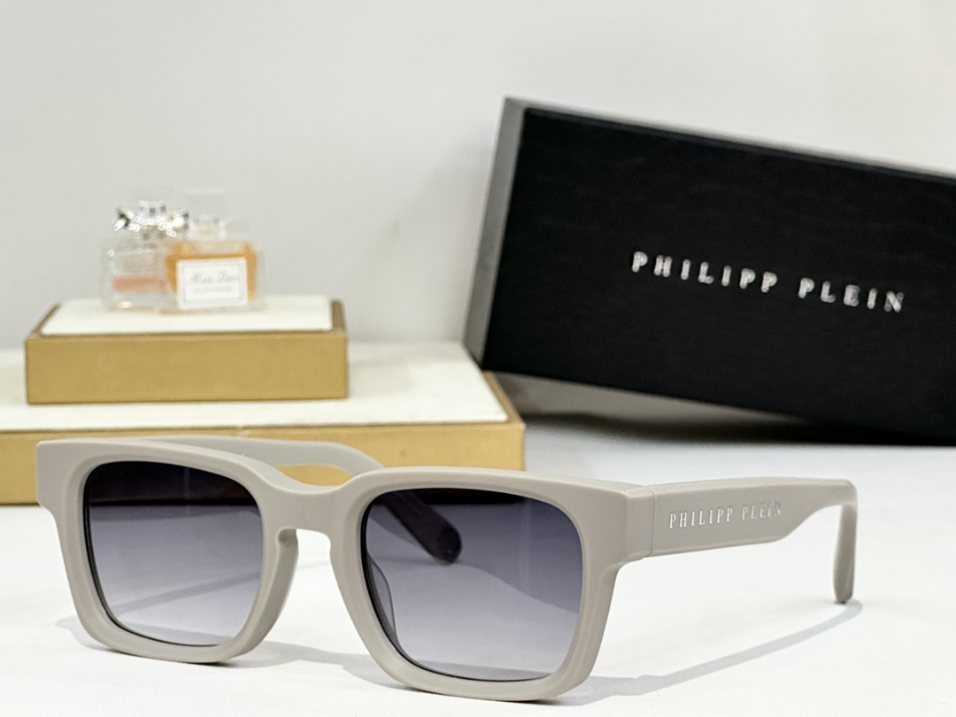  PHILIPP PLEIN 
MODEL145M
SIZE51口21-150
