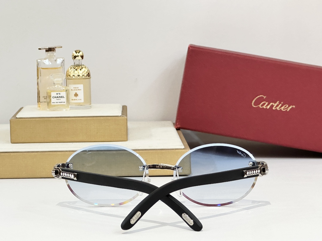 Cartie*
MODEL：CT0569S
SIZE 58口17-143
 
变色：