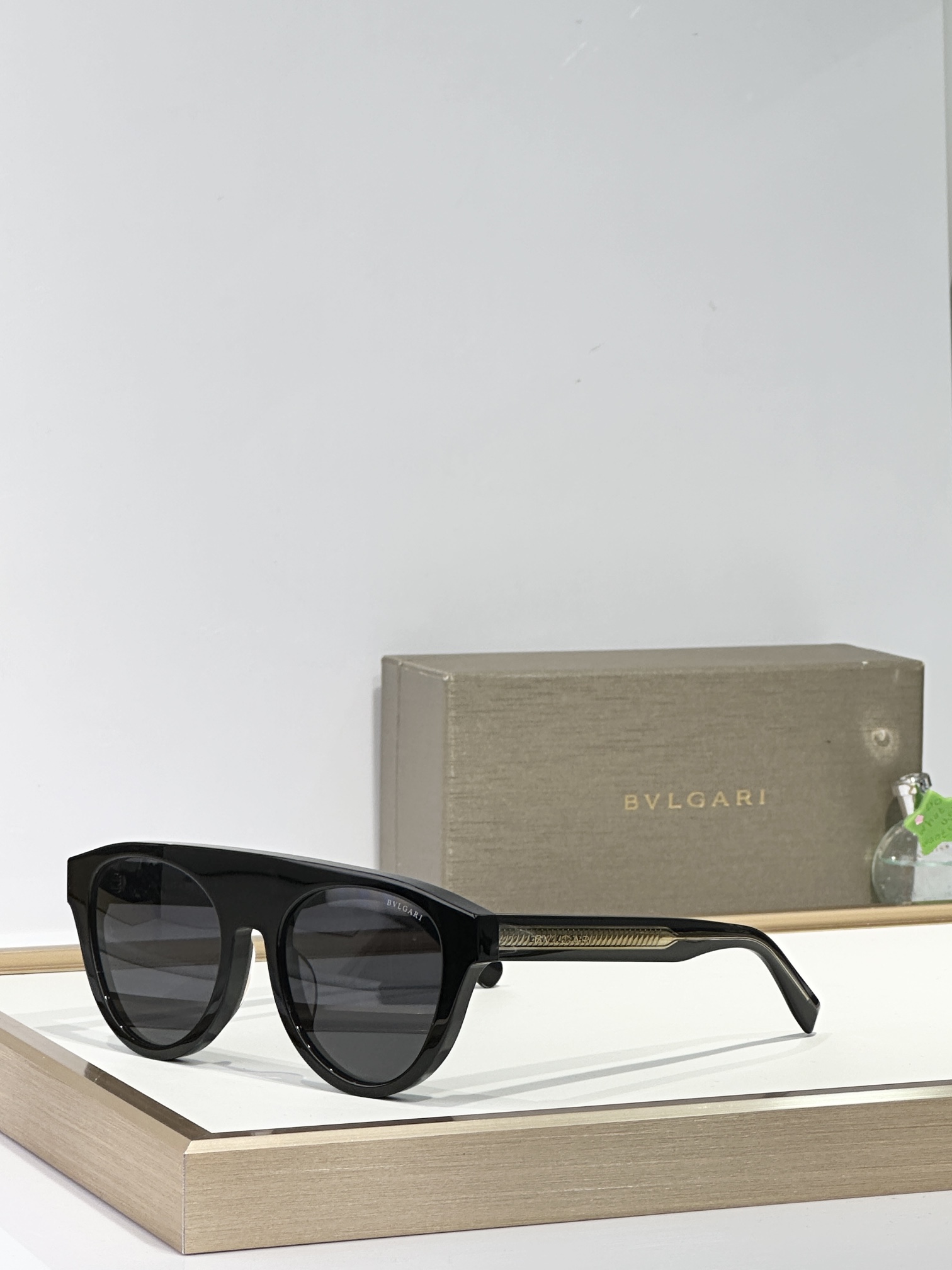  BVLGARI
MOD：BV40054I
Size：54口21 145
