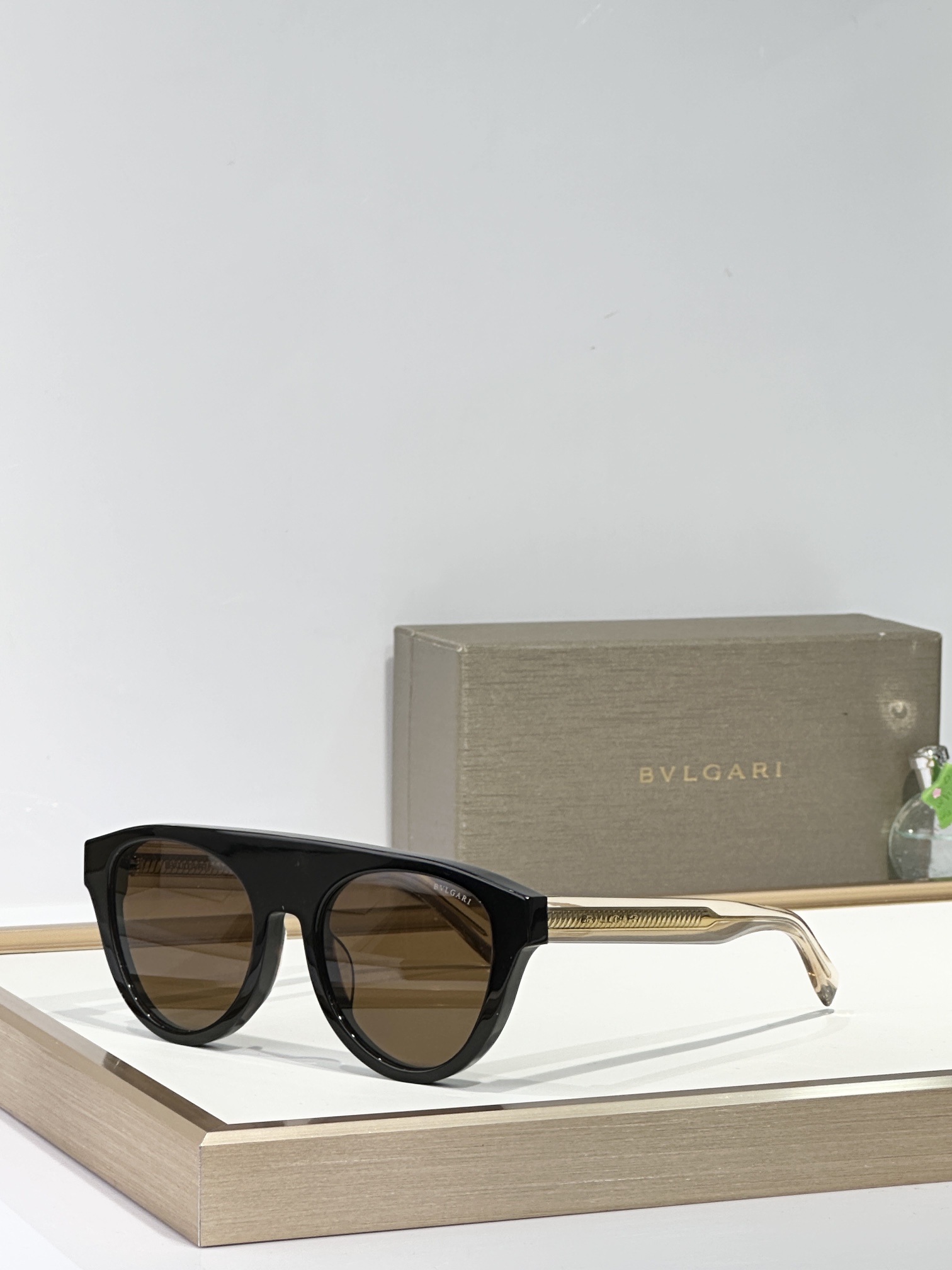  BVLGARI
MOD：BV40054I
Size：54口21 145
