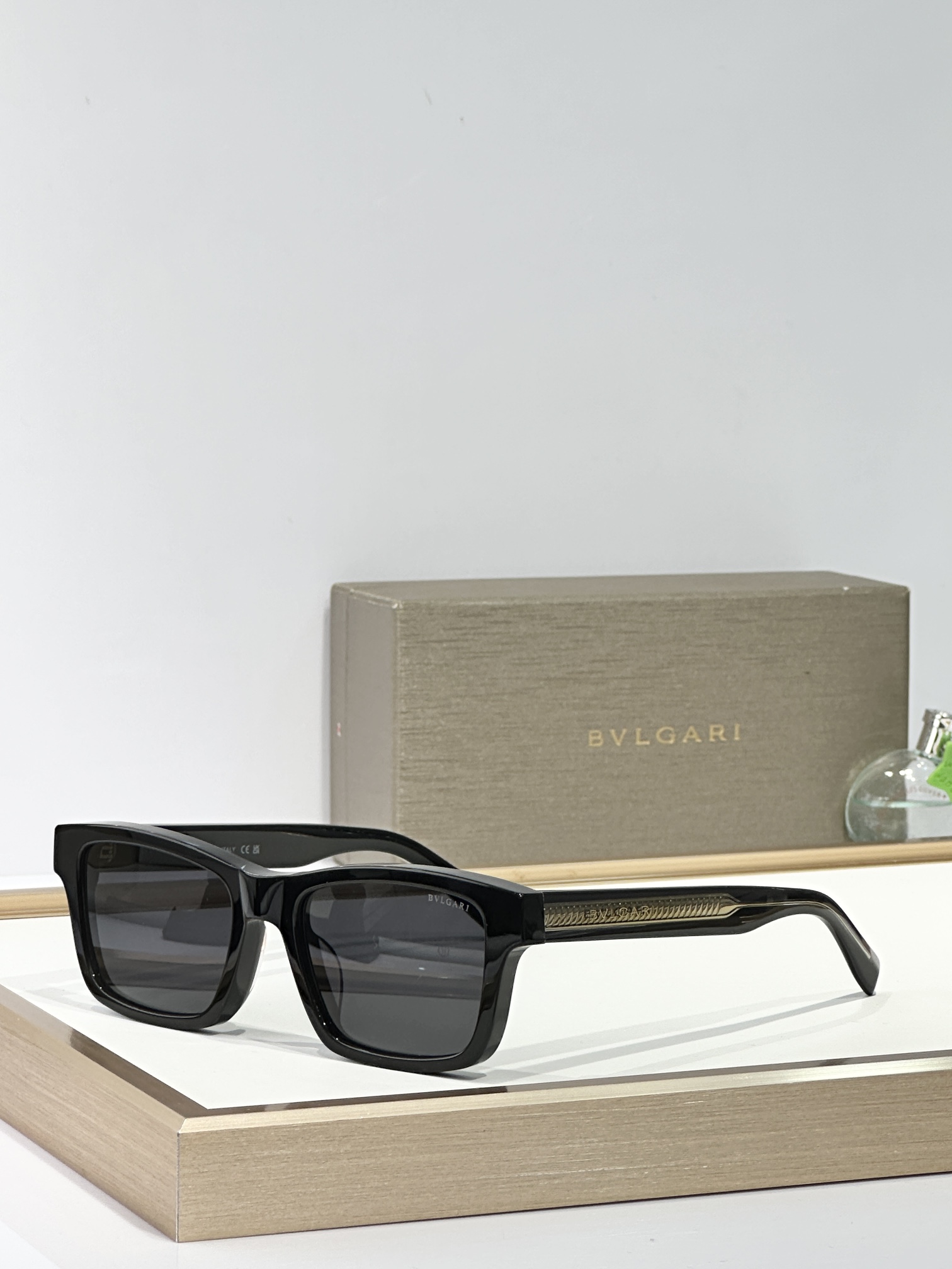  BVLGAR*
MODEL：BV40055I
SIZE：55□20-145
