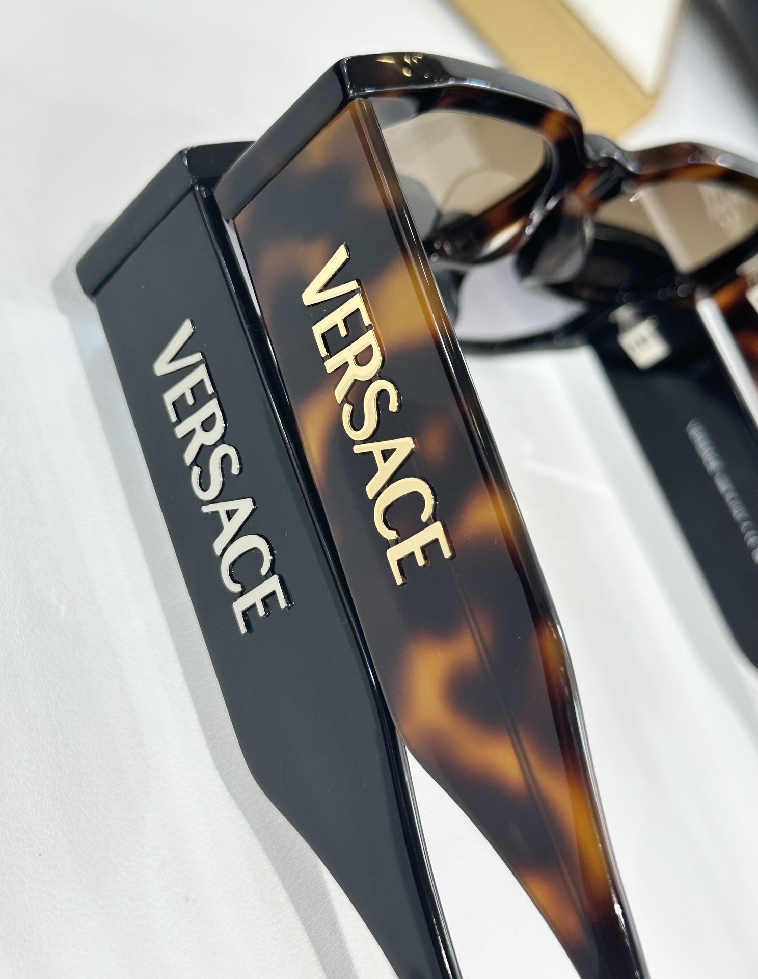  Versac*
MOD：VE4430U 
SIZE：53-20-140
