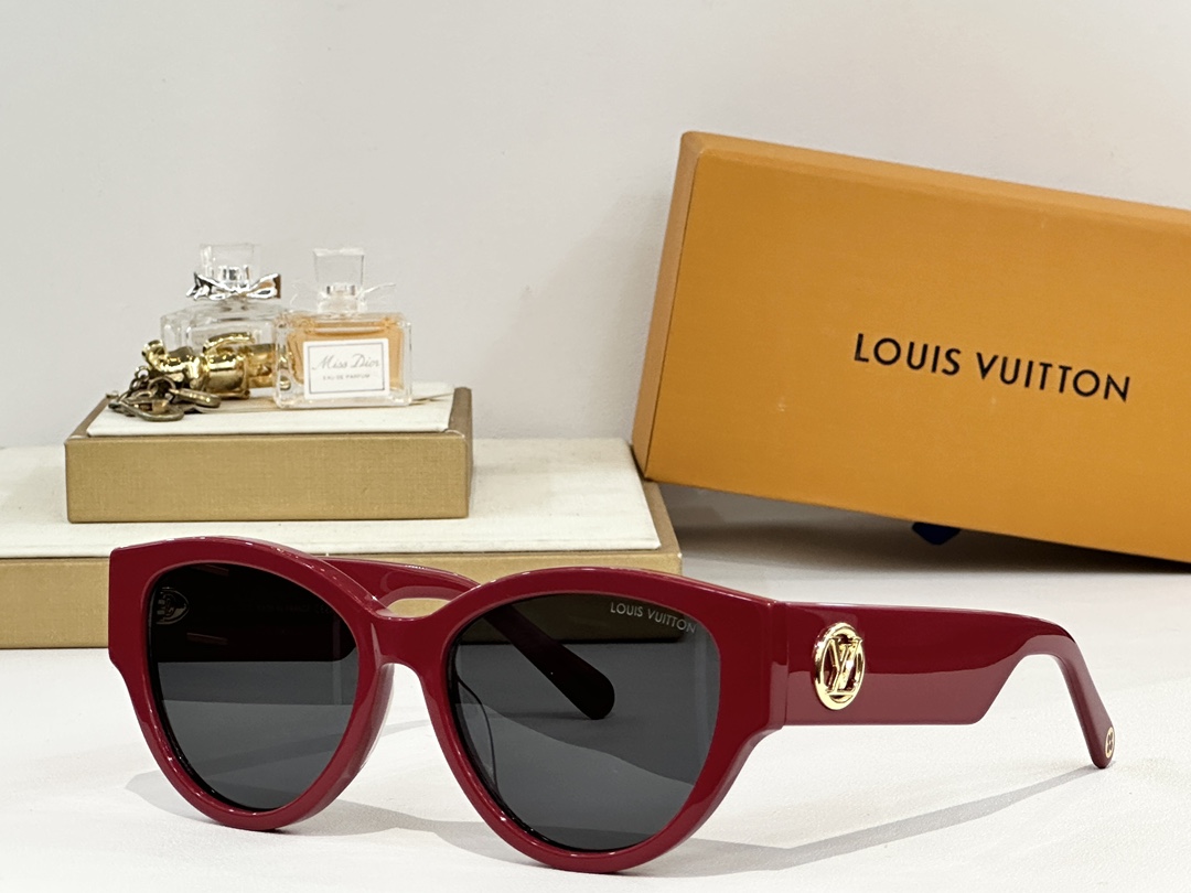  LOUIS VUITTO*
MODEL：Z2026
SIZE：55口17 145
