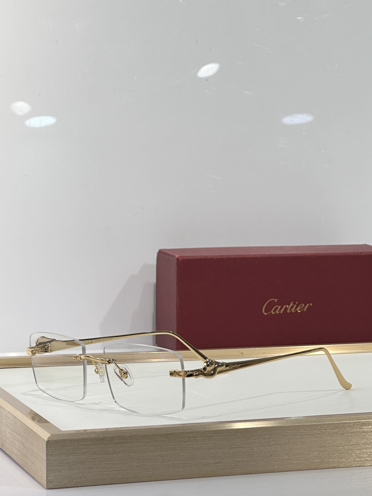  Cartier
Mod：CT0552S
size：55口22-135
