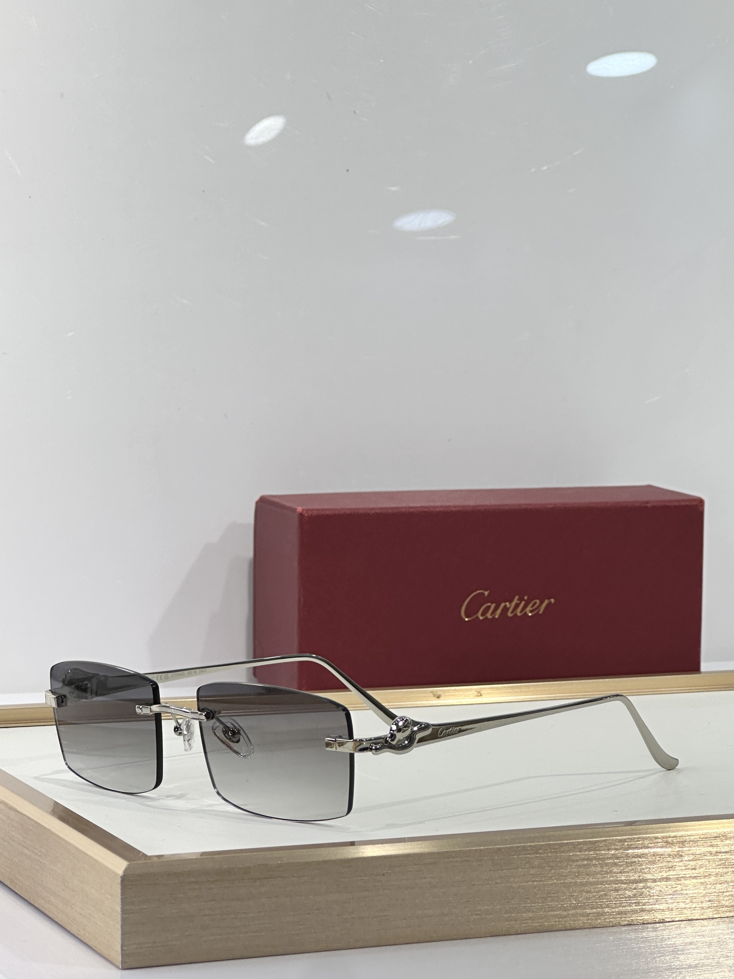  Cartier
Mod：CT0552S
size：55口22-135
