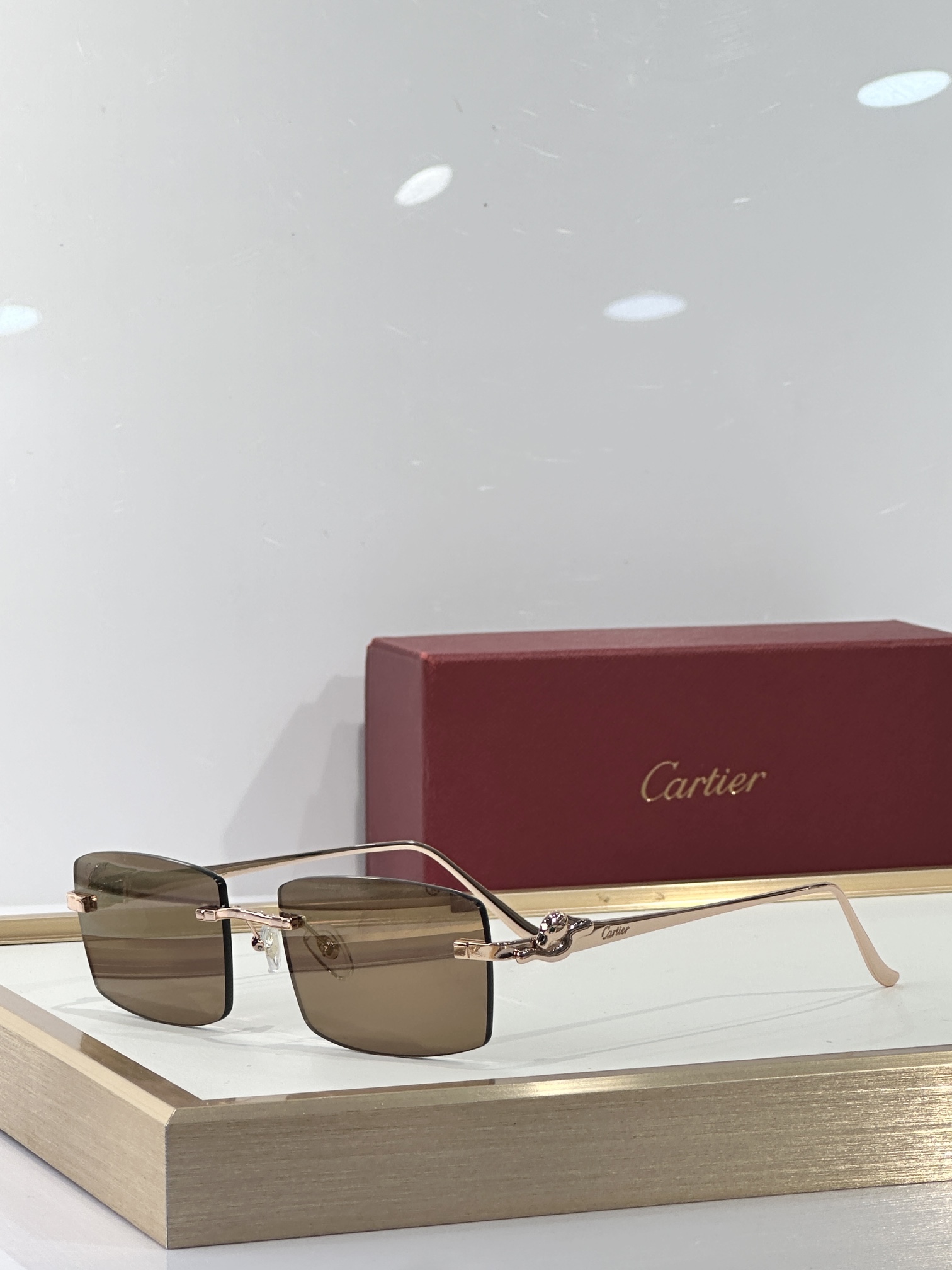  Cartier
Mod：CT0552S
size：55口22-135
