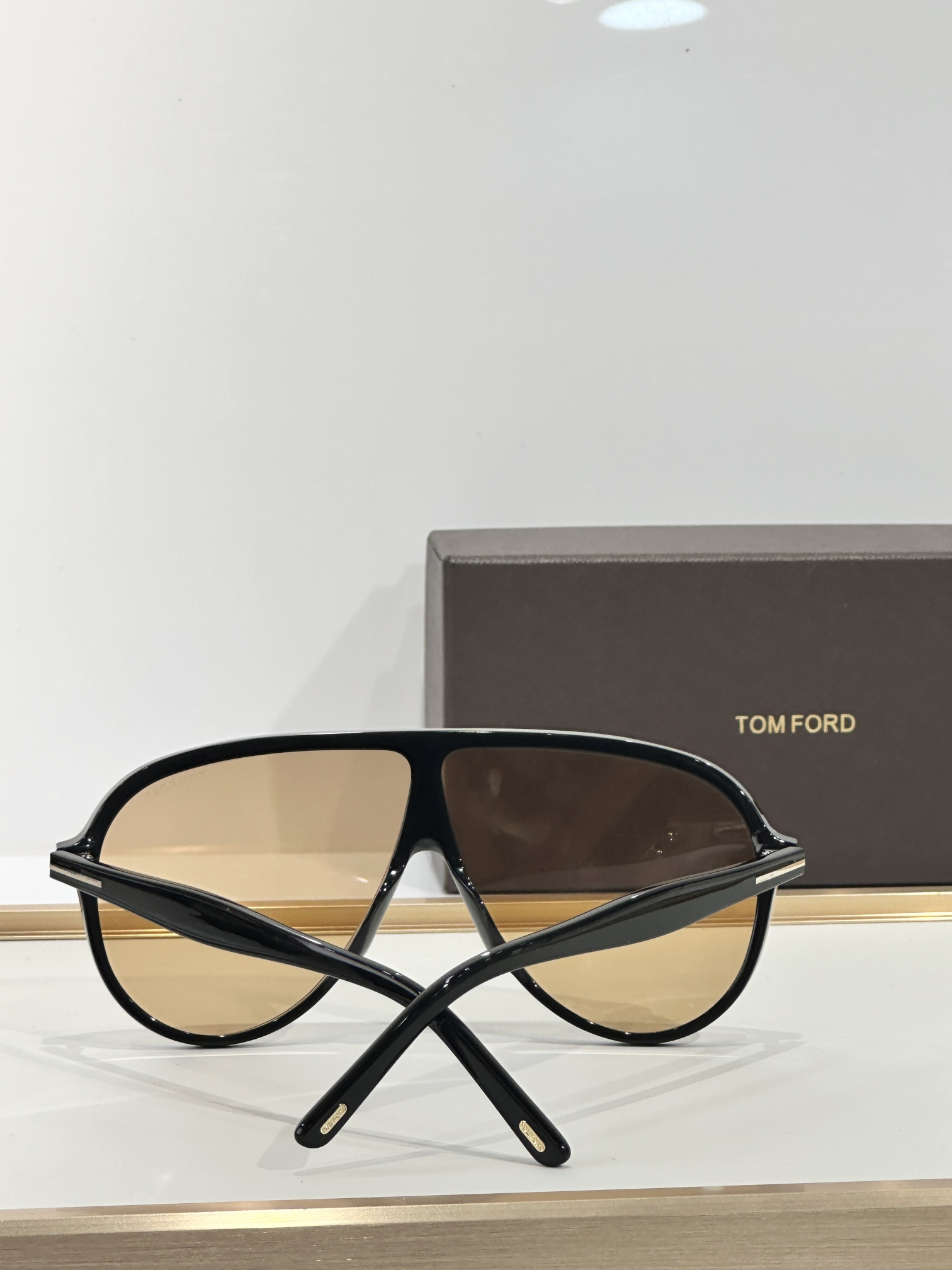  TOM FOR*
Mod：FT1211
SIZE 65-5-140
