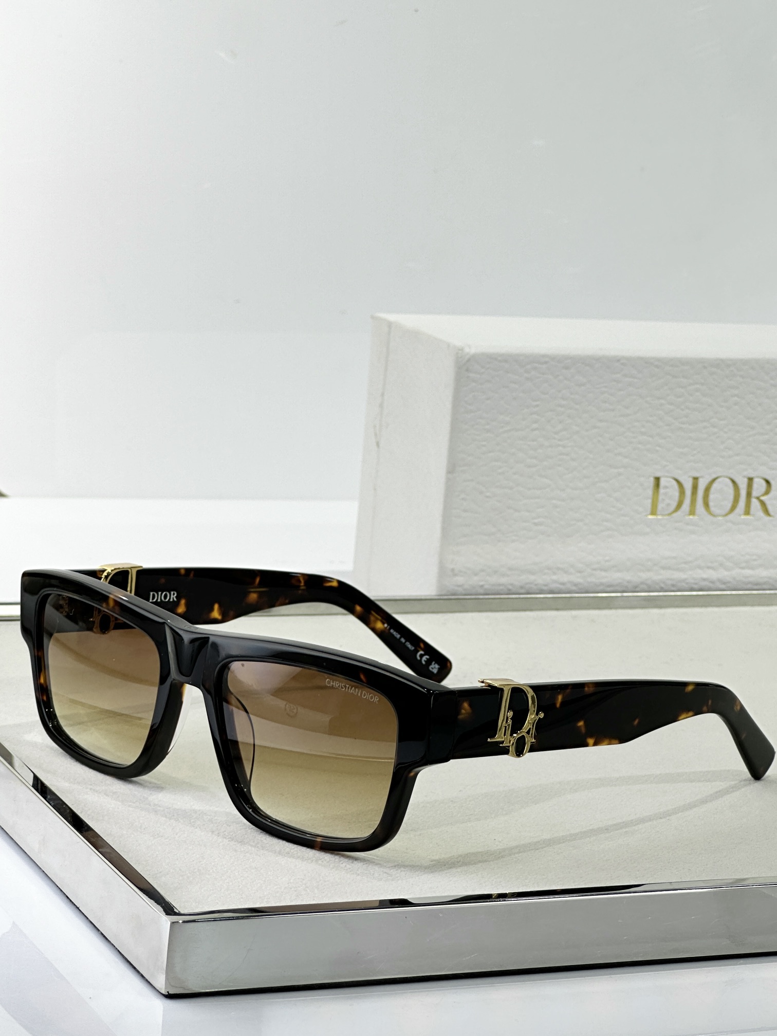  DIOR
MOD：S3F
Size：55口19 145
