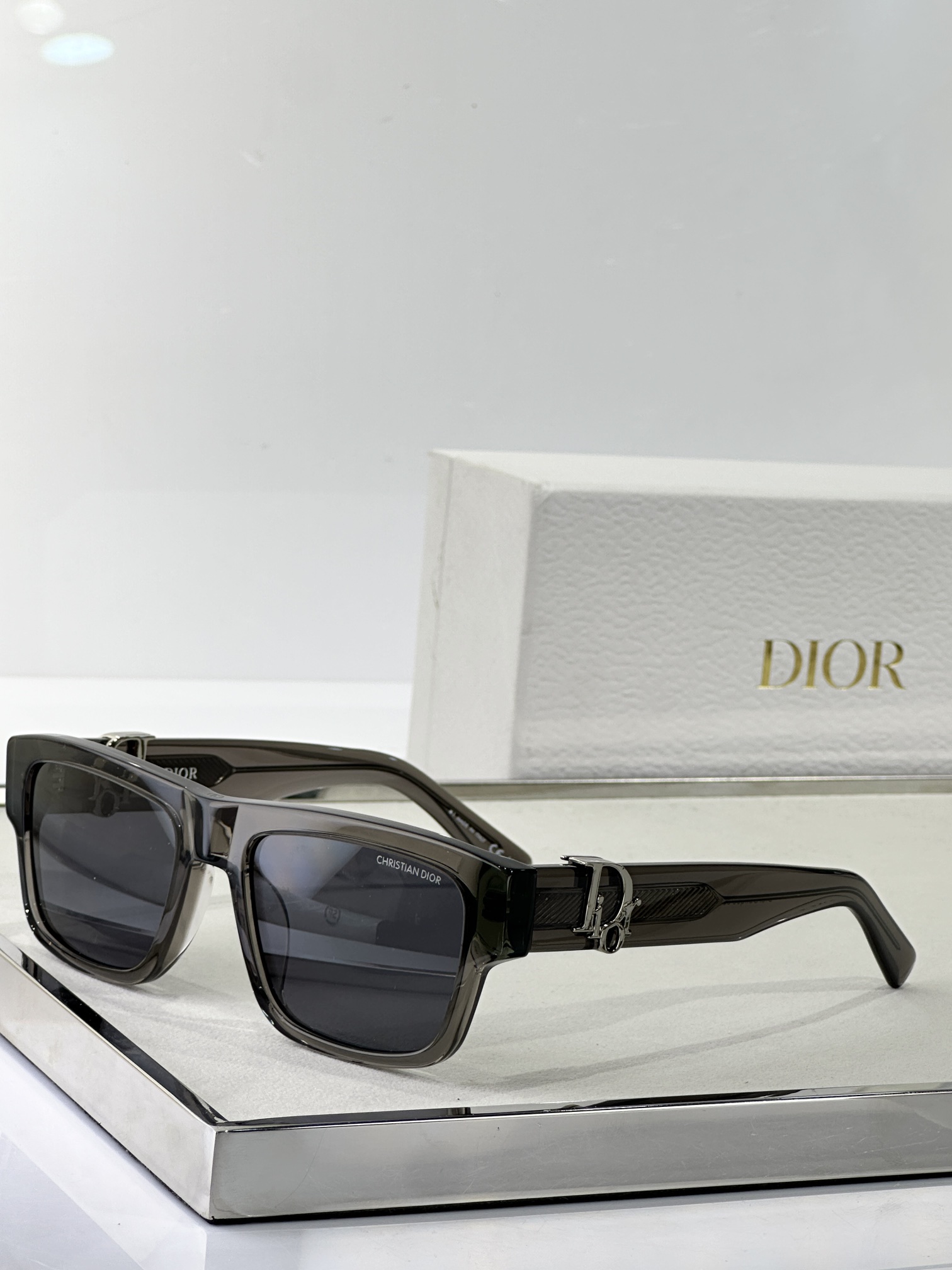  DIOR
MOD：S3F
Size：55口19 145
